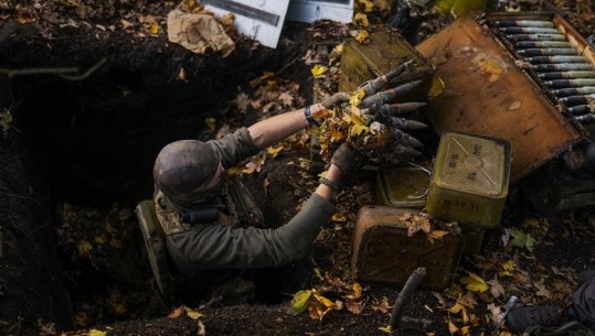 Trupat ukrainase pastrojnë minat pranë Kharkiv