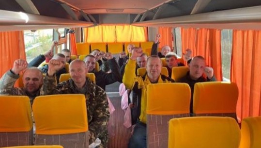 Të burgosurit e luftës kthehen në Ukrainë