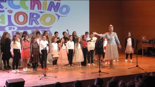 'Zecchino d’oro' në vendin e shqiponjave, sallat plot me vogëlushë, shqiptarët këndojnë italisht, italianët flasin shqip, Bucci: U rritëm me këto këngë!