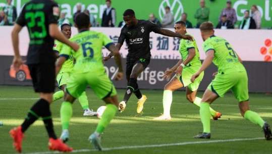 VIDEO/ Frankfurt 'shuplakë' Leverkusen, Stuttgart fiton me Bochum! Paqe mes Wolfsburg dhe Gladbach