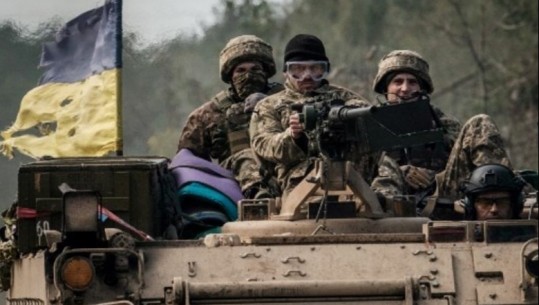 Franca: Do të trajnojmë 2000 ushtarë të Kievit në territorin tonë
