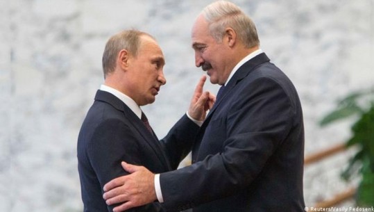 Lukashenko: Marrëdhëniet me Putin janë forcuar më shumë, ne i besojmë njëri-tjetrit plotësisht