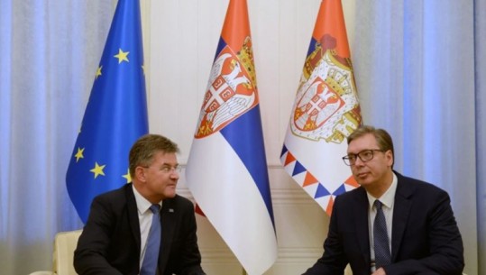 Dialogu Kosovë-Serbi, Lajçak takon Vuçiçin në Beograd: Bisedë serioze dhe e përgjegjshme! Zgjidhje urgjente kërkojnë energjia dhe targat
