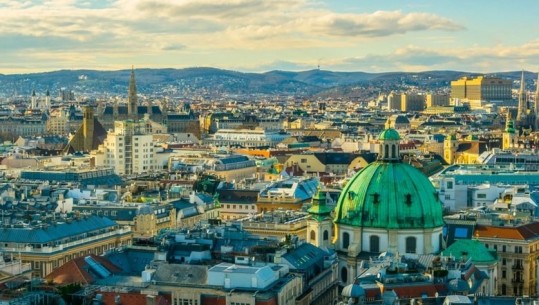 Kompanitë e energjisë fituan shumë para nga shtrenjtimi i çmimeve, Austria i vendos 'taksën e  luksit'