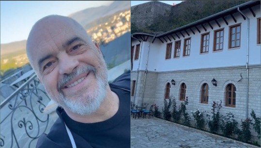 Rama e nis mëngjesin nga Gjirokastra: Gëlon nga vizitorët dhe nga turistët