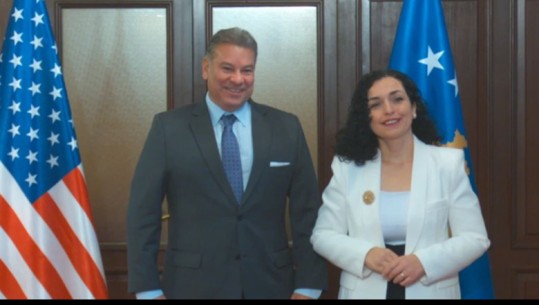 I dërguari i SHBA për dialogun Kosovë-Serbi Gabriel Escobar takon Osmanin: Mbështesim aspiratat euro-atlantike të Kosovës