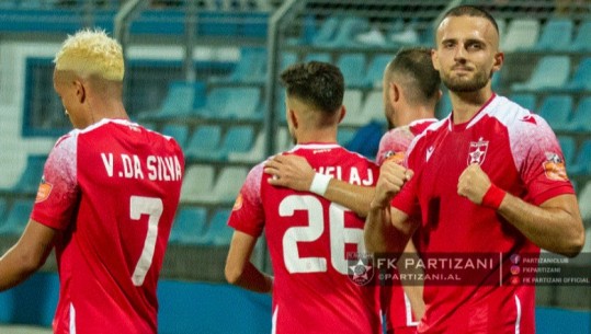 VIDEO/ Partizani i shënon katër gola Teutës në Durrës, mjekët heronj shpëtojnë tifozin