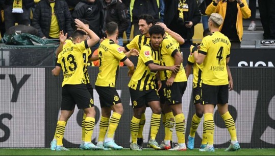 VIDEO/ Pesë gola në shtëpi, Dortmund kap zonën Champions