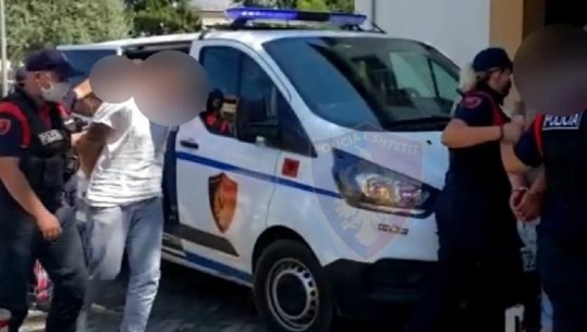 Ishte shpallur në kërkim për transport emigrantësh të paligjshëm, arrestohet 30-vjeçari në Elbasan