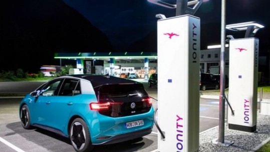 Duke nisur nga viti 2035,në BE nuk do të shiten më makina me benzinë e naftë
