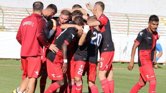VIDEO/ Flamurtari shënon 3 gola në derbi, vlonjatët shkëputen në krye të Kategorisë së Parë