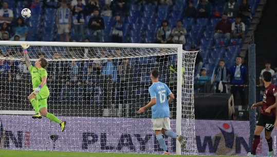 VIDEO/ Lazio turpërohet në 'Olimpico' mes 4 golave, Salernitana i shkakton humbjen e dytë skuadrës së Sarrit