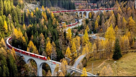 VIDEO-LAJM/ Zvicra vendos rekord me trenin më të gjatë të pasagjerëve në botë