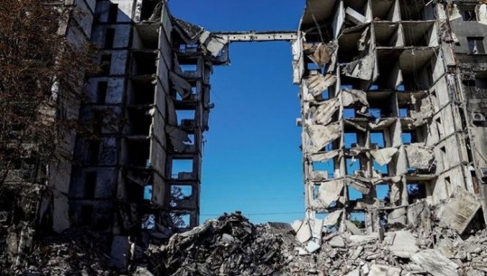 Alarm për sulm ajror në të gjithë vendin, shpërthime në Kiev