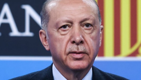 Erdogan propozon referendum për të drejtën e mbajtjes së shamisë