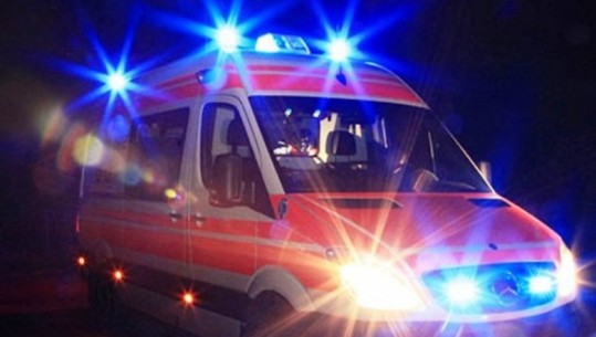U përplas me makinë nga 23 vjeçari në Tiranë, e plagosura ndërron jetë në spital