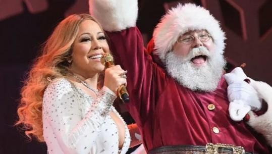 Kërkoi 20 milionë dollarë për hitin e saj ‘All I Want for Christmas is you’, këngëtari tërhiqet nga padia ndaj Mariah Carey 