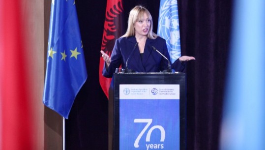 Ministrja Krifca: Peshkimi, ndër sektorët më vitalë të ekonomisë shqiptare, po mbrojmë flotën detare nga çmimi naftës