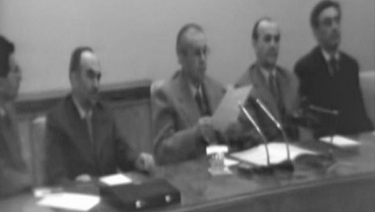 Ramiz Alia: Kadri, në informacionin që përmendi shoku Enver, për…’ / Debatet në mbledhjen e Byrosë, 8 tetor ‘82