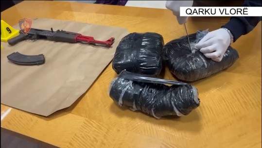 Tentuan të transportonin kanabis drejt Korfuzit, policia e Sarandës arreston dy adoleshentët, si u gjet droga e fshehur në makinë