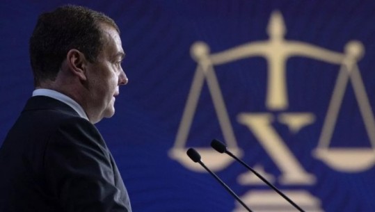 Medvedev paralajmëron: Ne nuk e kemi përdorur ende të gjithë arsenalin