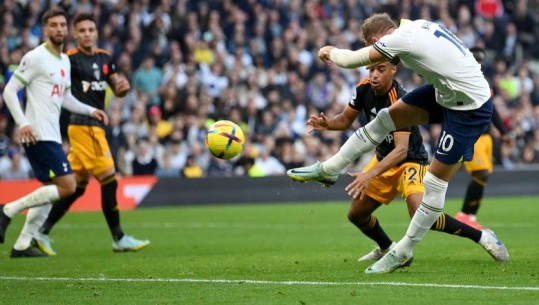 VIDEO/ Përmbysje dramatike dhe 7 gola, Tottenham fiton me Leeds dhe qëndron në zonën Champions