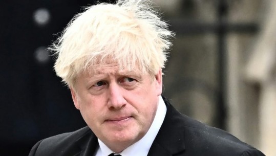 Mashtroi parlamentin britanik, Johnson dorëhiqet nga posti i deputetit, akuzon kundërshtarët e tij: E kanë pasur qëllim largimin tim