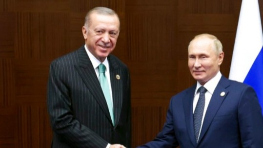 Putin bisedë telefonike me Erdogan, diskutime mbi marrëveshjen e grurit dhe nevoja për negociata