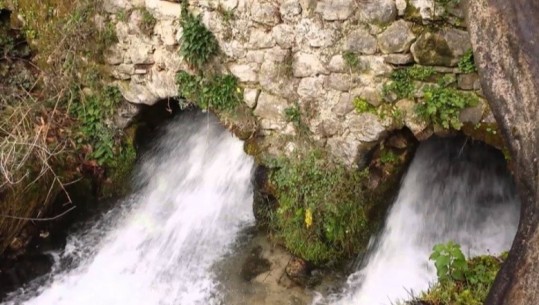 Bizneset e burimeve ujore që po shkretojnë Shqipërinë, skandali i fundit në Kuç