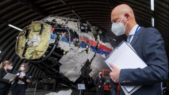 Rrëzimi i avionit MH17/ Pas dënimit me burg të përjetshëm, Australia i kërkon Rusisë dorëzimin e 3 autorëve