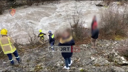 Po udhëtonin me makinë, zhduken babë e bir! Dyshohet se i mori rrjedha e ujit në Bogë! Ndalohet qarkullimi mbi urën e re të Bahçallëkut në Shkodër (VIDEO)