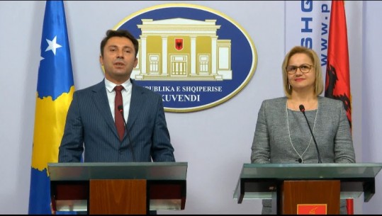 Nënshkruhet marrëveshja Kosovë-Shqipëri për sistemin ligjor, Bushka: Historike! Rrustemi: Përvoja me Vettingun, e nevojshme për ne