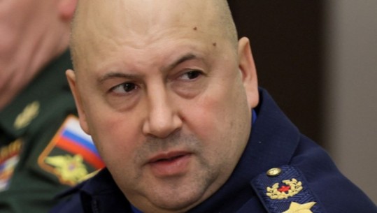 Gjenerali i lartë i Rusisë nën presion pas tërheqjes së Khersonit