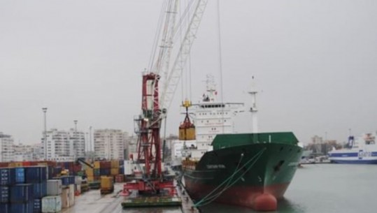 DPD njofton për situatën në portet e vendit: Trageti nga Brindisi nuk niset drejt Vlorës, ndalohet qarkullimi i anijeve të vogla në portin e Durrësit dhe Sarandës