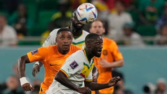 KATAR 2022/ Mbyllet pa gola pjesa e parë, Holandë më pranë golit se Senegali (VIDEO)