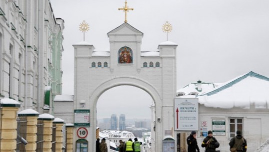 Ukraina propozon projektligjin për ndalimin e aktiviteteve të Kishës Ortodokse Ruse
