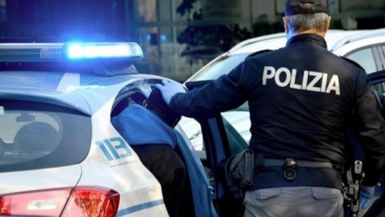 Shkatërrohet banda me shqiptarë në Bolzano/ Policia italiane lëshon 25 urdhër arreste, sekuestrohen 50 mijë euro dhe1.6 kg kokainë