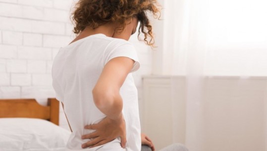 7 hapa për të lehtësuar dhimbjen e shpinës