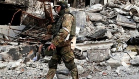 Rusët sulmojnë sërish në Kherson, 4 persona humbin jetën, 6 të plagosur