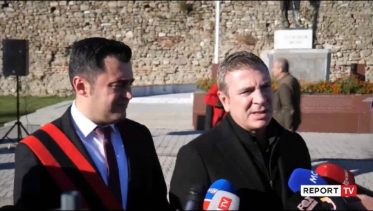 Elbasani feston ditën e ngritjes flamurit, Gjiknuri: Shqipëria është shumë më e sigurtë nga çfarë ka qenë, sheh drejt BE-së