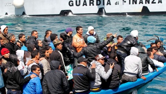 BE-ja kërkon zgjidhje për krizën e parregullt të emigrantëve në Mesdhe