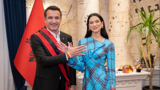 Mori shtetësinë shqiptare, ylli i popit Dua Lipa: Ndihem shumë krenare, faleminderit