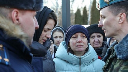 Nënat ruse peticion qeverisë kundër luftës në Ukrainë: Jepini fund, gjithçka duam është të jetojmë në paqe