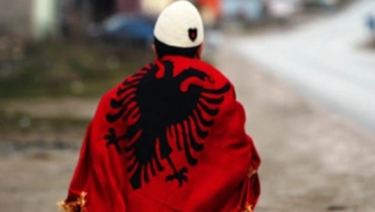 Përse duhet të krenohemi dhe përse duhet të turpërohemi në 110 vjet shtet shqiptar