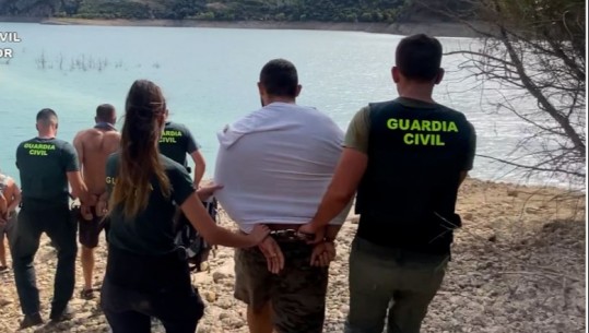 Megaoperacion nga policia spanjolle, arrestohen 10 shqiptarë, shkatërrohen 9 plantacione marijuane dhe shtëpitë e barit të fshehura në pyje