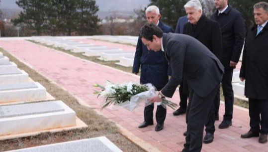 Kukës/ Kurti dhe Majko, homazhet në varrin e Hasan Prishtinës