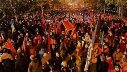 Qytetarët në Mal të Zi protestë kundër Ballkanit të Hapur: Nuk do të ketë botë serbe