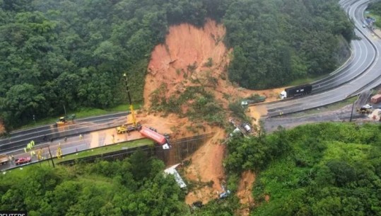 Rrëshqitje masive e dheut në një autostradë në Brazil, 2 të vdekur, dhjetëra të zhdukur