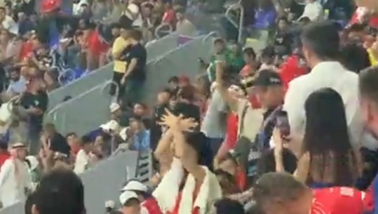 VIDEO/ Tifozja shqiptare 'tërbon' serbët në stadium, bën shqiponjën në ndeshjen Serbi - Zvicër