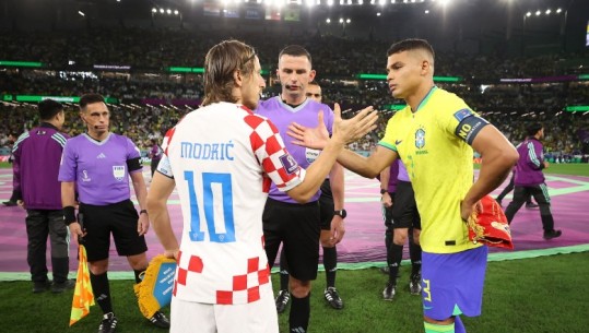 LIVE - KATAR 2022/ Sa shumë yje në fushë, Kroacia përballet me Brazilin! Pjesa e parë mbyllet pa gola